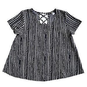 Evereve Peyton Jensen Black & White Striped Short Sleeve Top Small